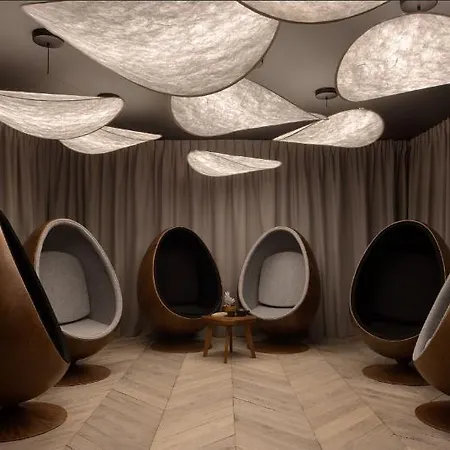 Six Senses 5*