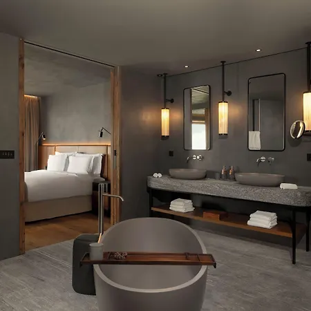 Six Senses Hotel 5*