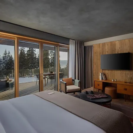 Six Senses Hotel
